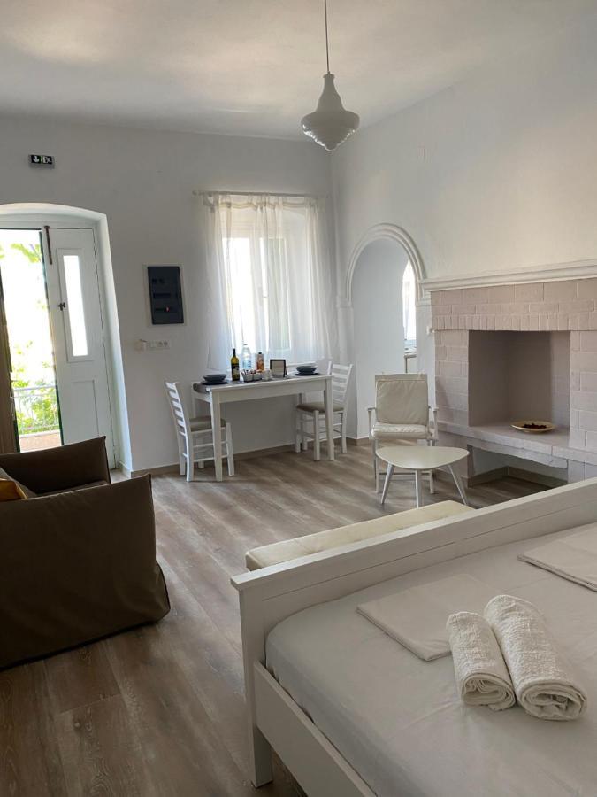 Thodoris Infinity View Apartments Simi Zewnętrze zdjęcie